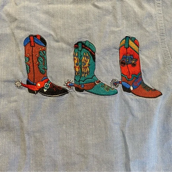 Casey Coleman Cotton Shirt Women's XL Blue Embroidered Cowboy Boots Button Up - Picture 2 of 11